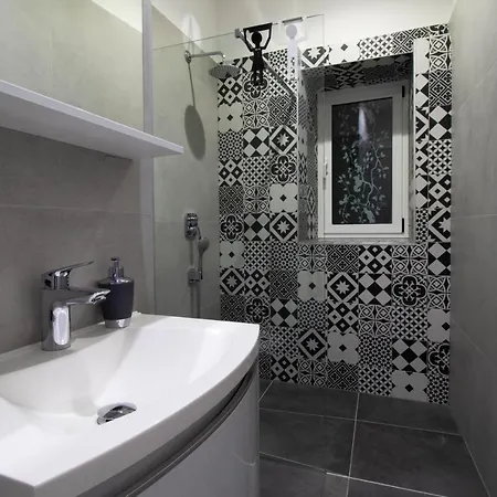 Urban Getaway Double 3* 스플리트